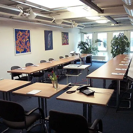 Aaa Budget Отель Кёльн