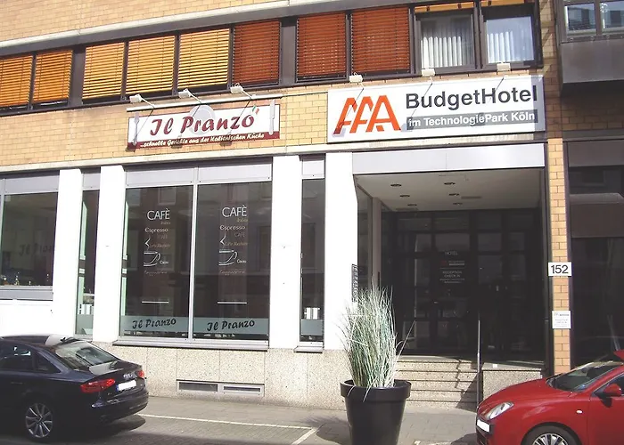 Aaa Budget Hotel