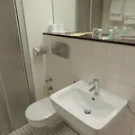 Aaa Budget