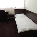 Aaa Budget Hotel 3*