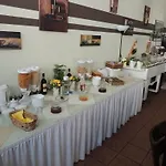 Aaa Budget 3* Colonia